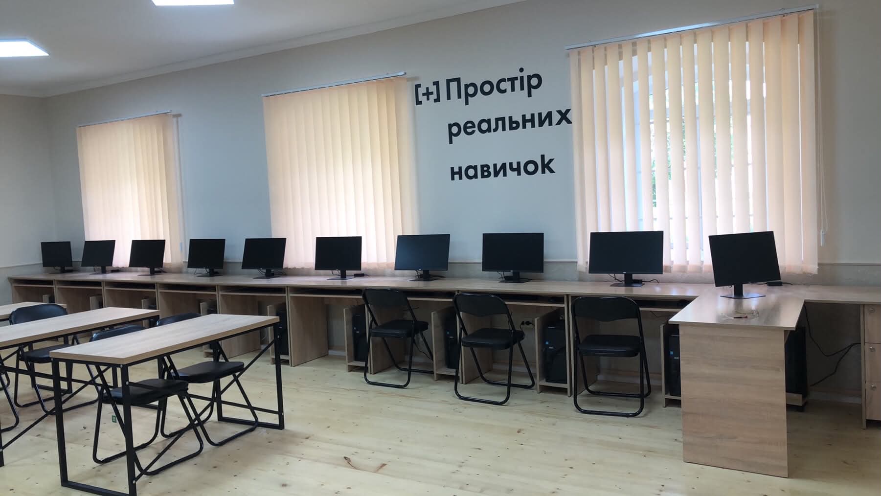 НА ДОУКОМПЛЕКТУВАННЯ ОСЕРЕДКУ «ЗАХИСТ УКРАЇНИ» У САМБОРІ ВИДІЛИЛИ 70 ТИСЯЧ ГРИВЕНЬ
