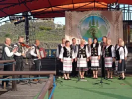 НЕЗГАСНА ВАТРА ПАМ'ЯТІ: КОЛЕКТИВ «ЮШ МЕЛЕМ» ВЗЯВ УЧАСТЬ У ФЕСТИВАЛІ ЛЕМКІВСЬКОЇ КУЛЬТУРИ